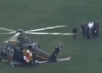 Reportan tiroteo en Escuela Naval de EU; habría múltiples heridos