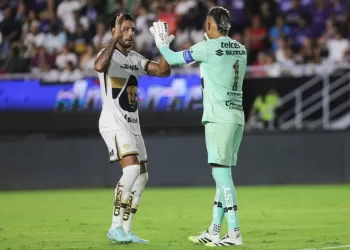 Pumas celebra su aniversario 71 con goleada 4-1 sobre Mazatlán