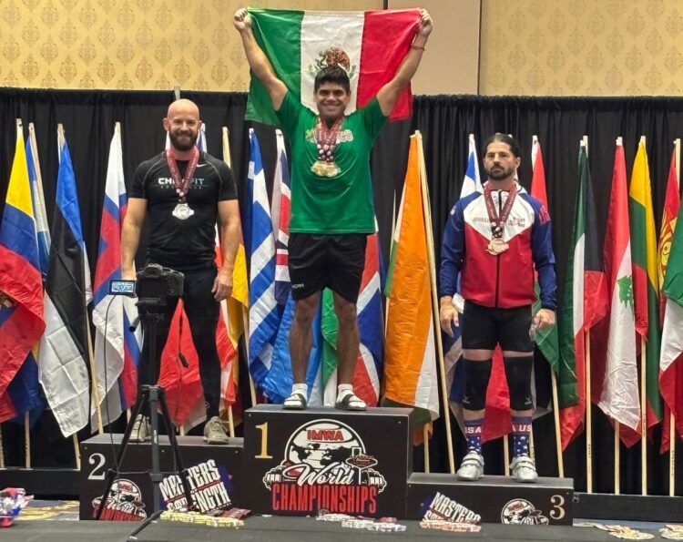César Vallejo se corona Campeón Mundial de Halterofilia en Las Vegas