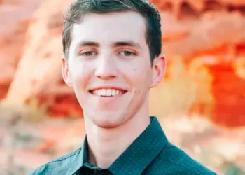 El FBI confirma que Tyler Robinson planificó y ejecutó el asesinato de Charlie Kirk