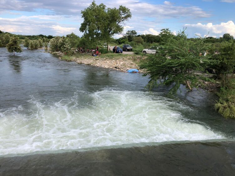 Muere padre de familia en día de campo en el río del Ejido San Francisco