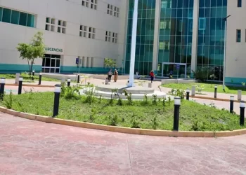 Mujer disfrazada de enfermera intenta matar a paciente con inyección letal en Sinaloa