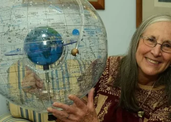 Muere la científica mexicana Julieta Fierro: estos son los libros más importantes 