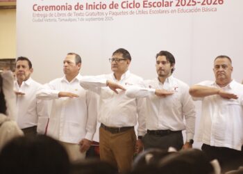 Inaugura Gerardo Illoldi ciclo escolar en Cd. Victoria representando al gobernador Américo Villarreal