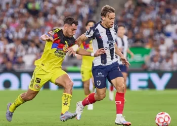 América rescata en últimos minutos el empate 2-2 ante Monterrey