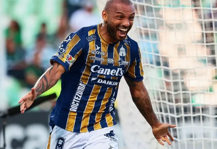 Atlético San Luis golea 4-1 y hunde a Santos-Laguna