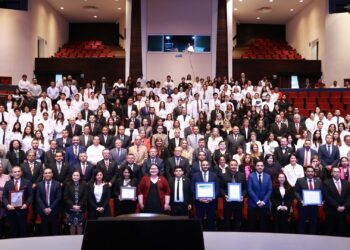 Entregan a la UAT cinco nuevas certificaciones por su calidad educativa de Licenciaturas