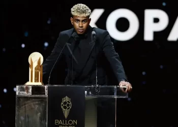 Lamine Yamal gana el trofeo Kopa del Balon de Oro