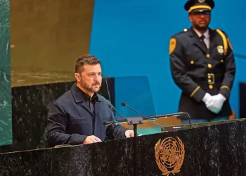 Cuestiona Zelenski inacción de la ONU y solo décadas de declaraciones ante guerra en varios países