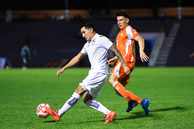 Venados de Yucatán le pega 6-3 a Correcaminos en el Marte R. Gómez