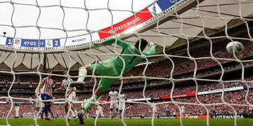 El Atlético de Madrid golea 5-2 al Real Madrid en el Estadio Metropolitano