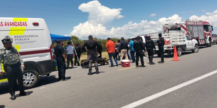 Mueren dentro de alcantarilla dos empleados de COMAPA-Padilla