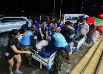 Terremoto en Filipinas deja al menos 26 muertos y más de 100 heridos