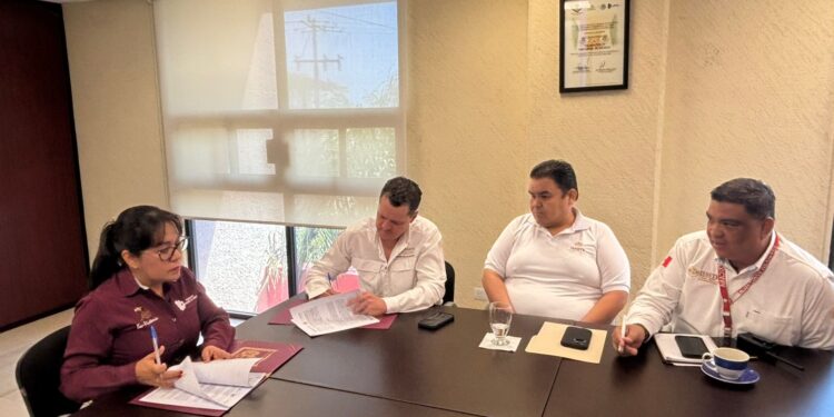 Más oportunidades para jóvenes: convenio ISSSTE–Tec