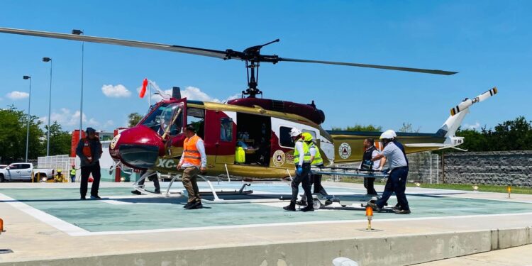 Trasladan a Victoria a niño herido durante balacera en Matamoros