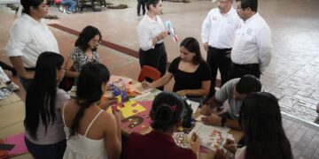 Rector y estudiantes de la UAT comparten jornada universitaria