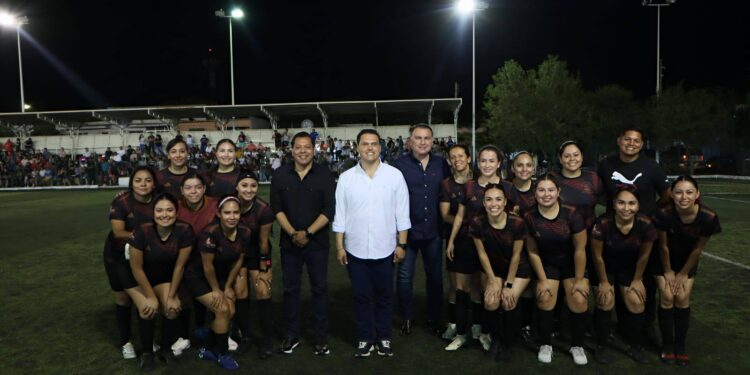 Trabajadoras del Congreso se coronan campeonas del torneo “Copa Gobernador”