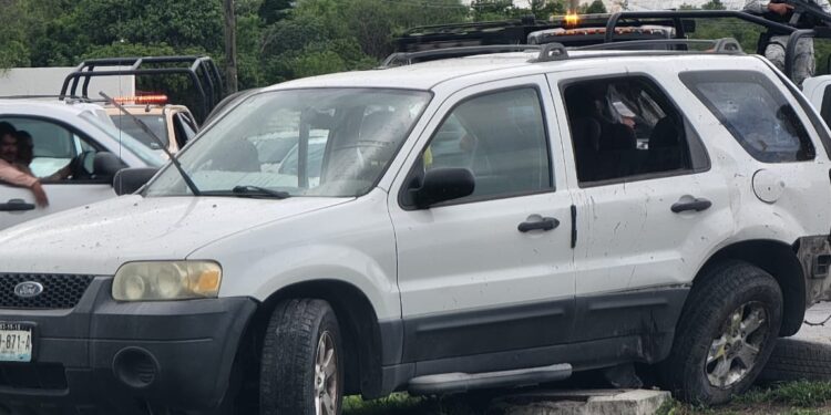 Choque entre vehículo militar y camioneta deja 15 heridos en libramiento de Cd. Victoria