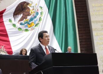 Piden incrementar pena de prisión a quien arroje explosivos o sustancias químicas desde un dron