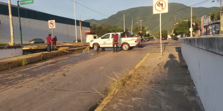 Lluvias activan operativo de rescate en Victoria