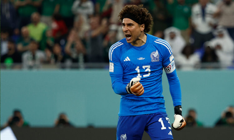 ¿Memo Ochoa llega a Gallos? Director deportivo desmiente rumores