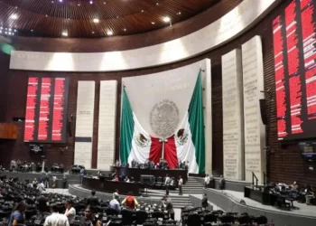 Cámara de Diputados recibe iniciativas presidenciales de reformas a aduanas y aranceles
