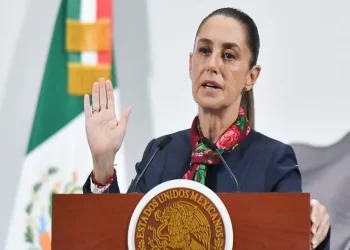 Impuestos a refrescos y cigarros irán a fondo de salud: Sheinbaum