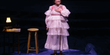 Natalia Lafourcade celebra su embarazo en el Auditorio Nacional