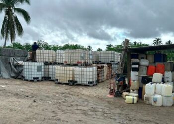 Golpe al huachicol en Tamaulipas: decomisan combustible en Altamira y González