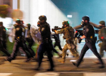 Portland se enfrenta a Trump: Oregon rechaza tropas federales