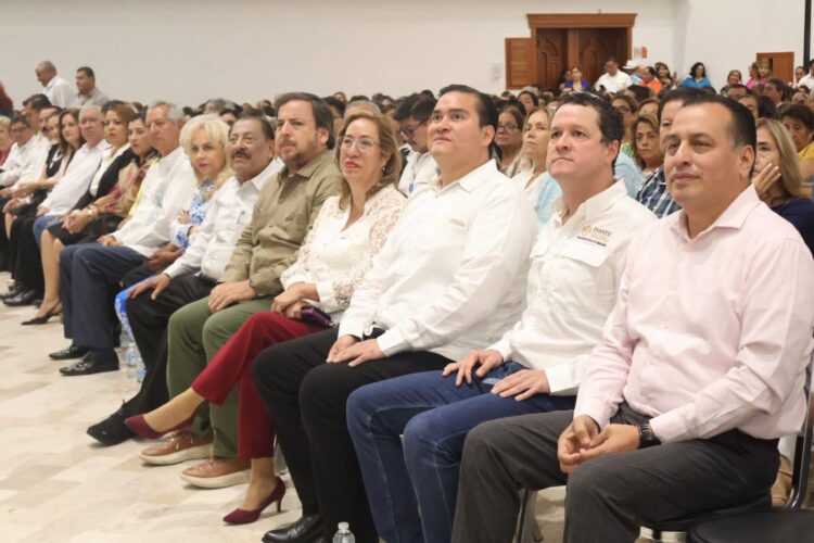 ISSSTE refuerza cercanía con el magisterio en encuentro educativo y sindical