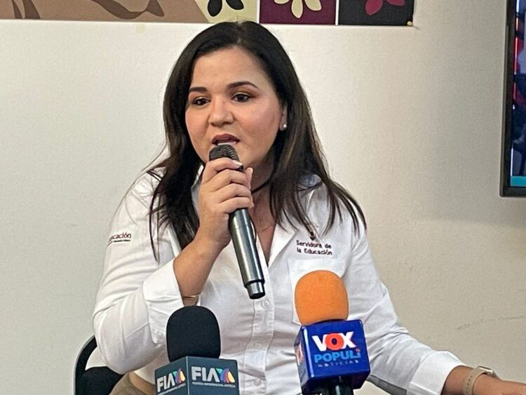 Alumnos de primaria recibirán becas de Bienestar