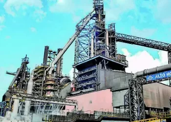 Estrategia oficial para preservar la industria y empleo en Altos Hornos de México