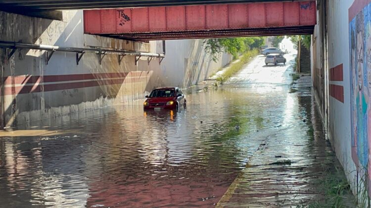 Alertan contra riesgos por lluvias