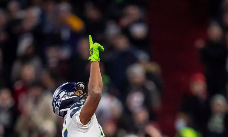 NFL: Seahawks vencen a Cardinals en emocionante cierre