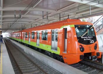 Lluvias intensas paralizan Línea A del Metro en CDMX este 8 de septiembre