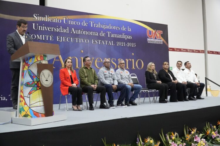 Celebra el Sindicato de Trabajadores de la UAT el 52 aniversario de su fundación