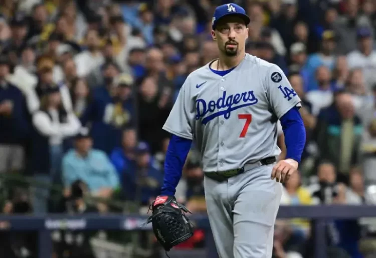 Los Dodgers gana 2-1 el primer juego ante Brewers de Milwaukee