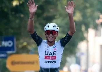 El ciclista mexicano Isaac del Toro es tercero del mundo