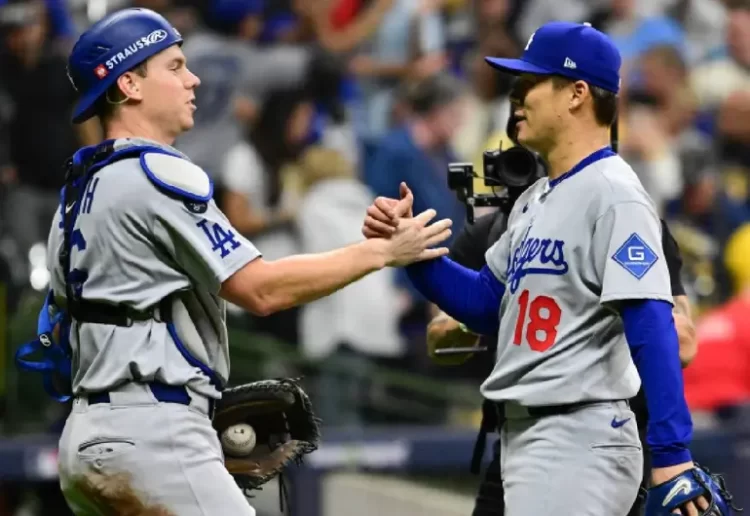 Dodgers gana 5-1 a Milwaukee con gran picheo del japonés Yamamoto