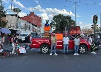Locatarios del Mercado de Sonora defienden venta de animales