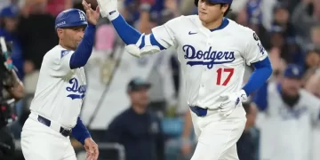 Dodgers derrota 5-1 a Brewers el cuarto juego de la Serie de Campeonato de la Liga Nacional 