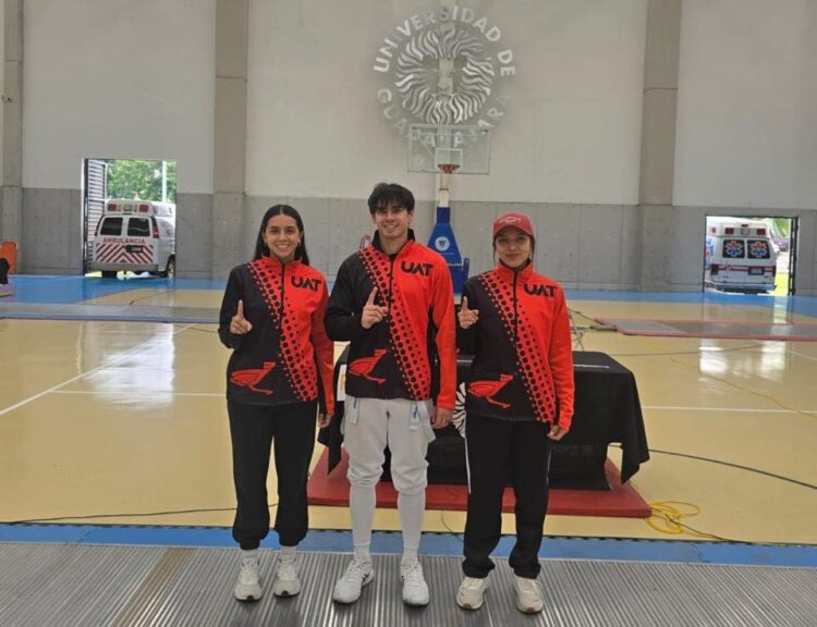 Estudiantes de la UAT conquistan el medallero en el nacional de Esgrima
