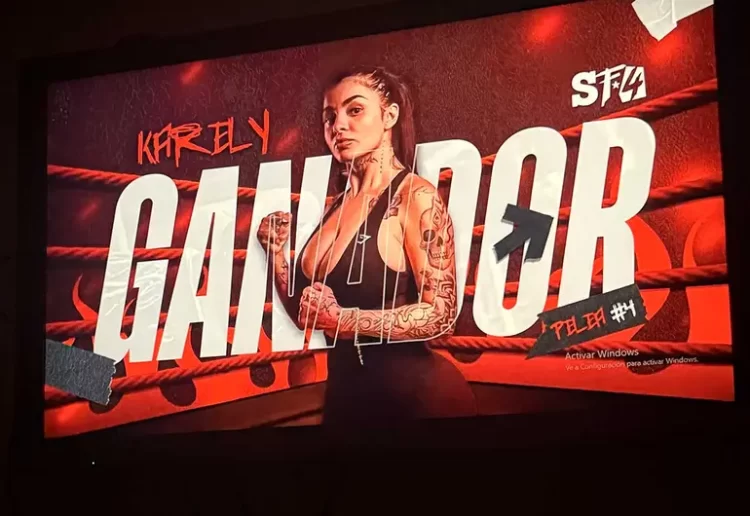 La influencer Karely Ruiz debuta en el boxeo y gana por nocaut