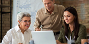 De pequeña empresa a imperio: lecciones de negocios familiares exitosos