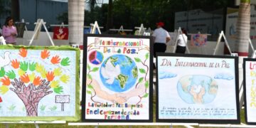 Expresan reos su visión de paz con lápiz y acuarela en Semana de la Paz Penitenciaria