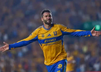 Tigres vence 2-0 a Xolos con goles de Gignac y Correa; es sublíder del torneo