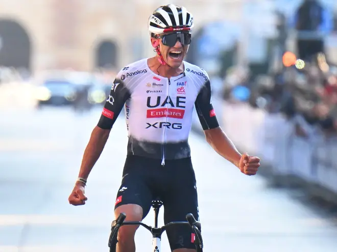 Del Toro desata la euforia en Ensenada con un título nacional