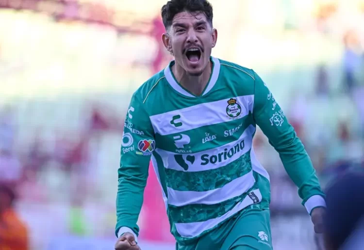 Santos derrota 3-1 a Querétaro y aspira aún al Play-in