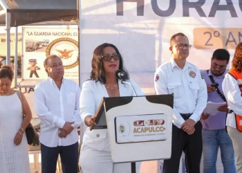 Alcaldesa de Acapulco reitera que collar de 200 mil pesos fue un regalo del pueblo